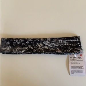 lululemon headband
